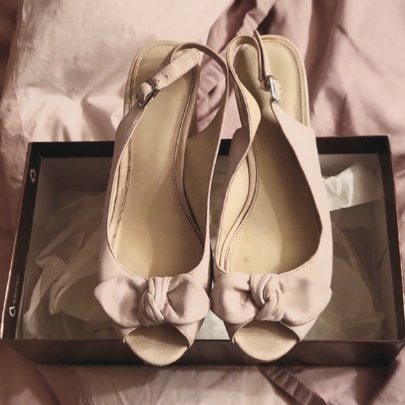 Franco Sarto cork wedge sling backs size 8 - Picture 11 of 13